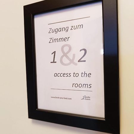 Schoenes Zimmer In Guter Lage In Aalen/Unterkochen Bagian luar foto