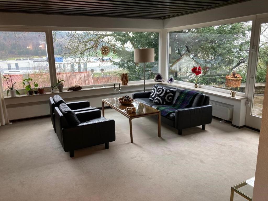 Schoenes Zimmer In Guter Lage In Aalen/Unterkochen Bagian luar foto